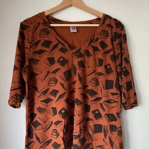 Book 3/4 sleeve top for book lovers